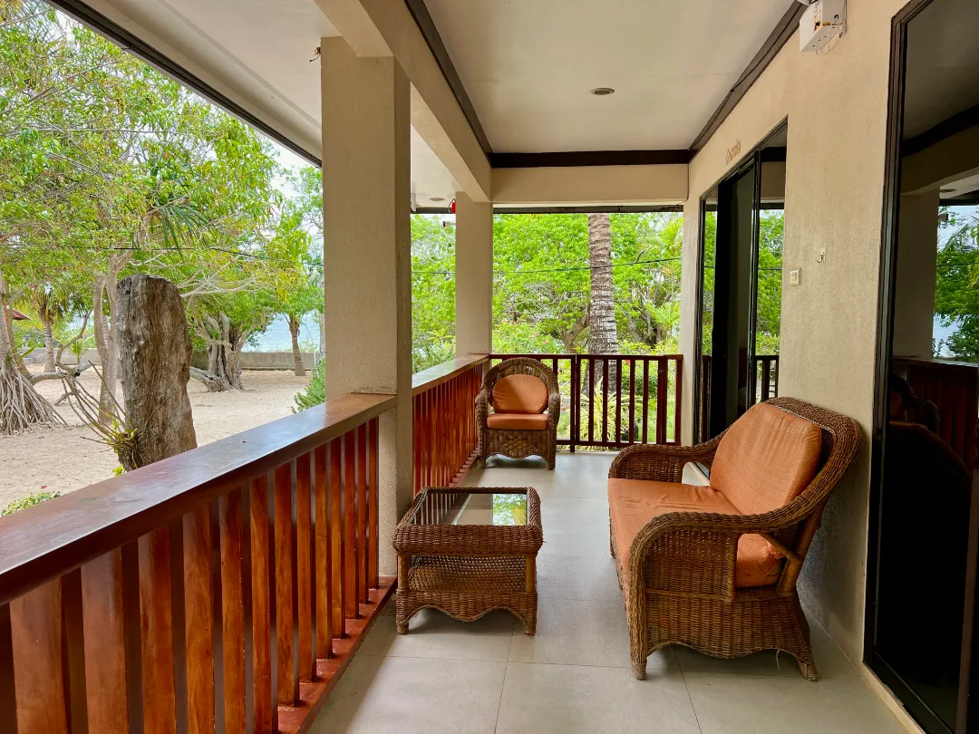 2-Bedrooms Seaview Family Cottage - Patio View