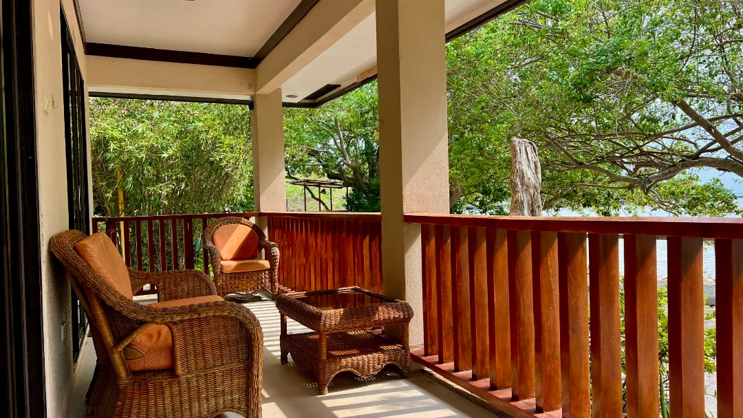 2-Bedrooms Seaview Family Cottage - Patio Surrounding