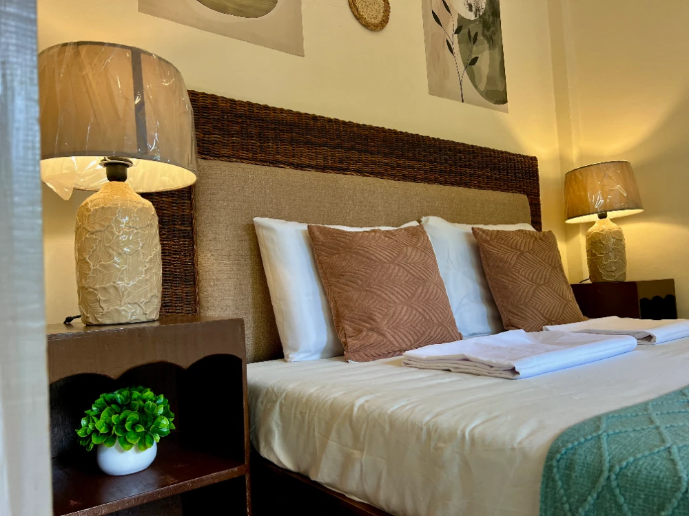 Duplex Queen Room (2 Available)
